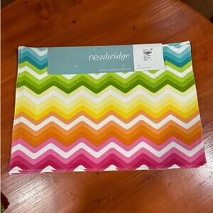 NWT Newbridge Set of 4 Colorful Rainbow ZigZag Placemats